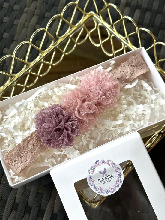 LACE HAIR BAND WITH POMPOMS